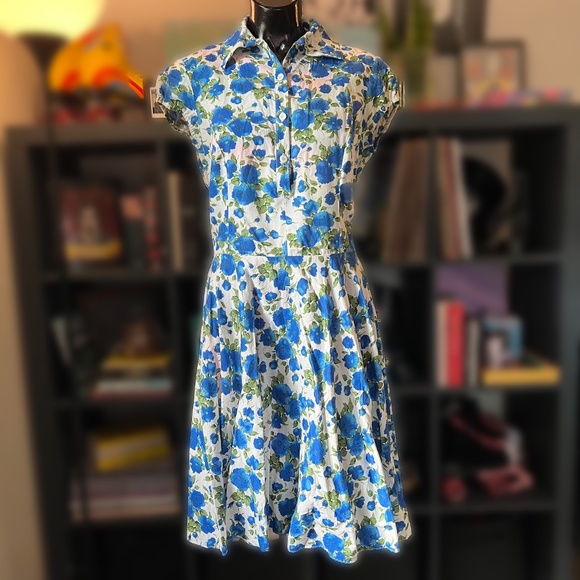 Maggie Tang Dresses & Skirts - Maggie Tang Vintage Blue Floral Rockabilly Dress
